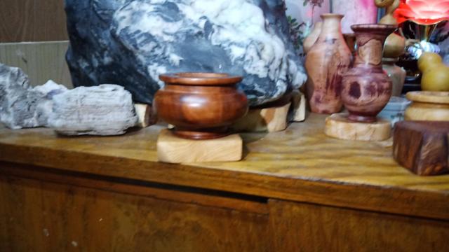 想学雕刻怎么入门,想自学手工雕刻，有什么好的建议？