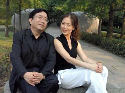余秋雨离婚:余秋雨为何要娶比他小16岁的妻子