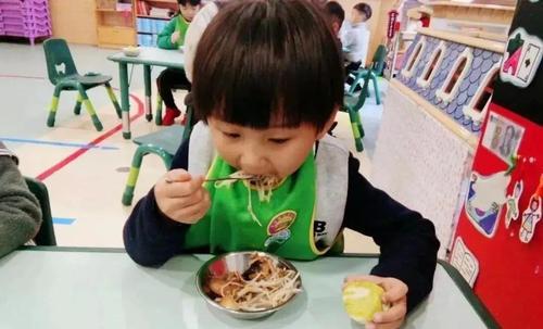 中班幼儿脾气暴躁的原因:女人为什么在有了孩子后脾气变得那么暴躁？