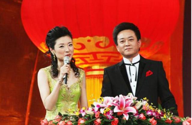 朱军老婆谭梅:前央视一哥朱军淡出舞台后现状如何？