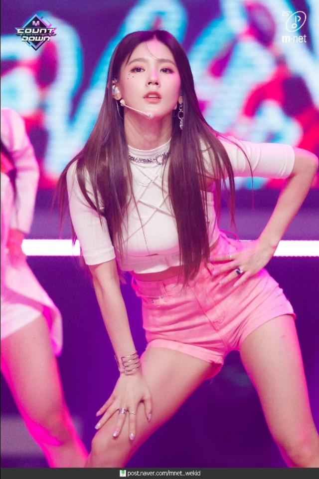 简美妍整容:韩剧女主尹恩惠复出，曾经的颜值还在吗