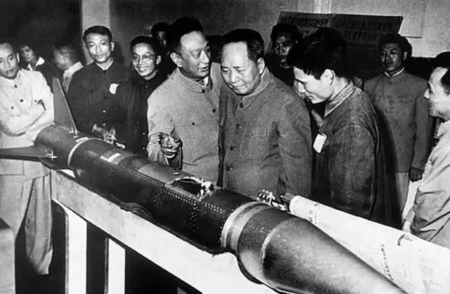 肖华上将:你知道哪些历史人物不为人知的另一面？