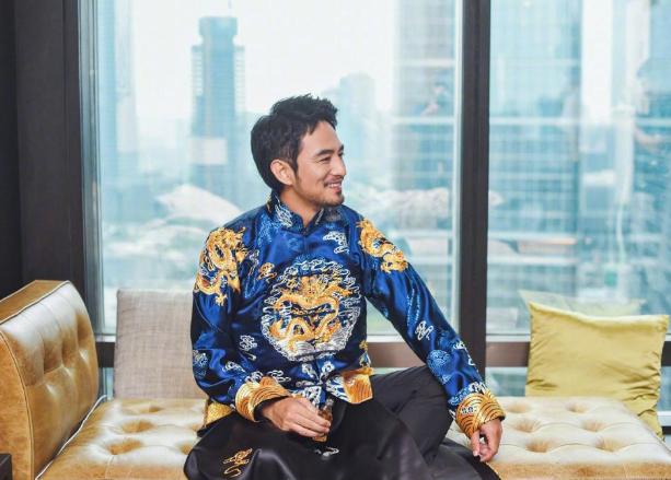 宋晓波结婚:为什么说张晓晨婚礼，伴郎王传君马天宇成了最大亮点？