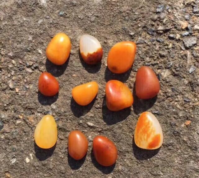 和田玉能用水泡吗,和田玉碧玉、翡翠可以泡水养吗？