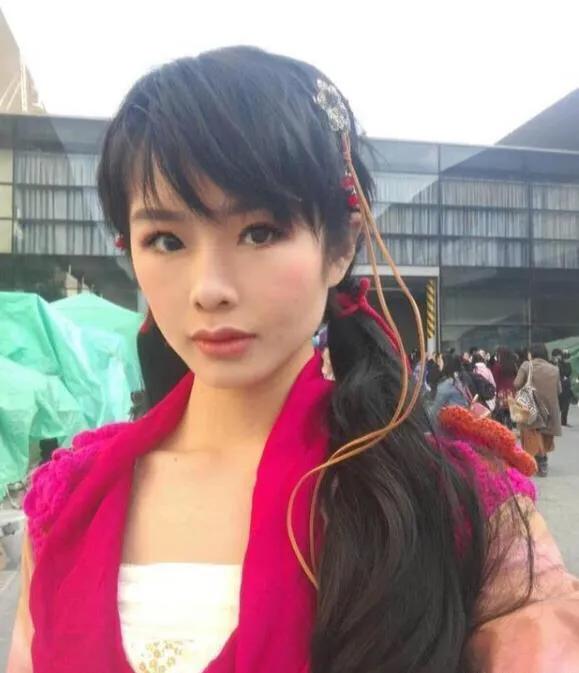 周璟馨:许可馨事件会对她的父母有影响吗?为什么？