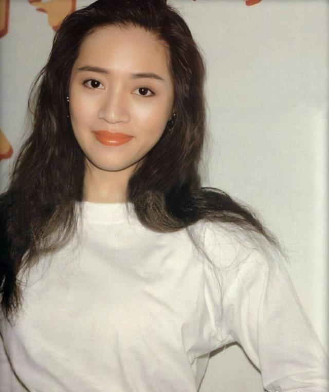 梅艳芳的灵异事件真的吗:有什么梅艳芳的隐秘往事吗？
