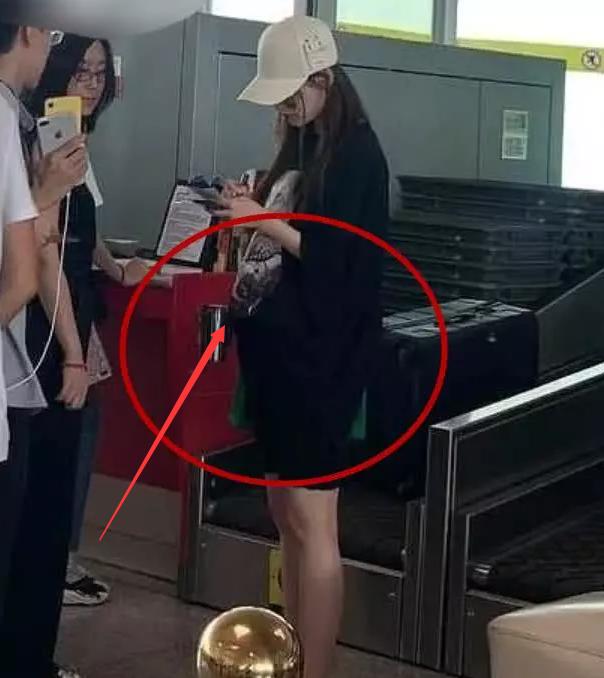 唐嫣谎报年龄:唐嫣与罗晋结婚后这几个月怀孕传闻屡禁不止，你怎么看