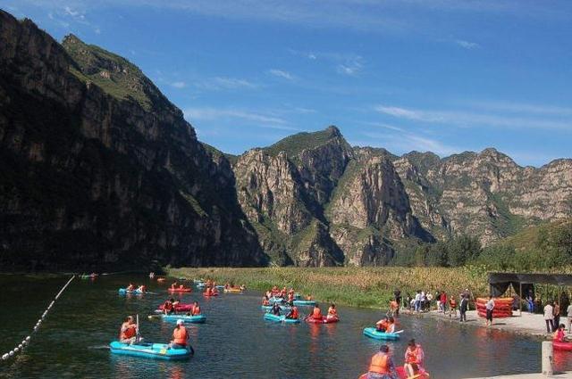 北京郊区<a href=https://maguai.com/list/52-0-0.html target=_blank class=infotextkey>旅游</a>:北京郊区<a href=https://maguai.com/list/52-0-0.html target=_blank class=infotextkey>旅游</a>景点大全排名是咋样的？