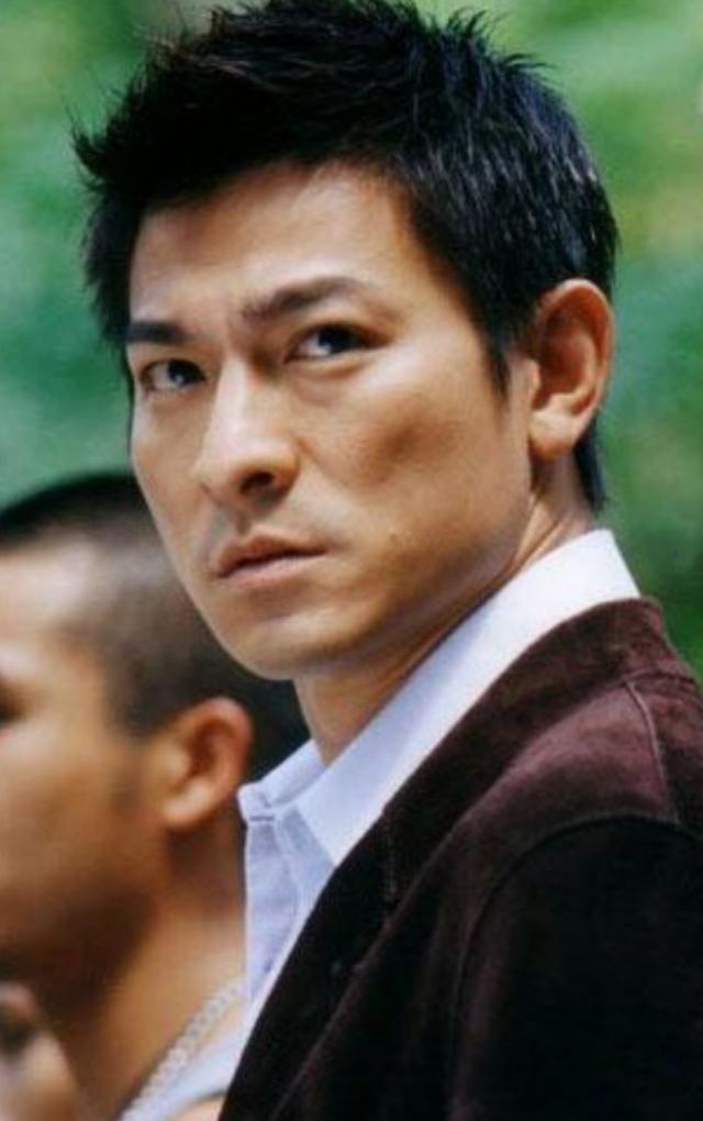 在你心中，最帅的男歌手是谁啊？