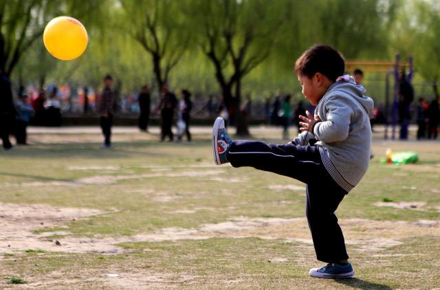 孕妇的丈夫梦见大黄狗:得了痛风，怀孕受影响吗？ 孕妇梦见大黄狗生女孩