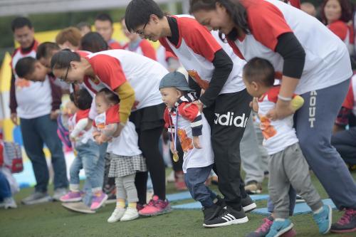 孩子胆小怎么办:孩子总是缺乏勇气，胆小怕事，做事半途而废，我该怎么办？