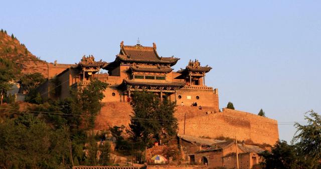 祁隽藻:用一个月的时间游玩山西，该怎么走？有没有最佳的路线？