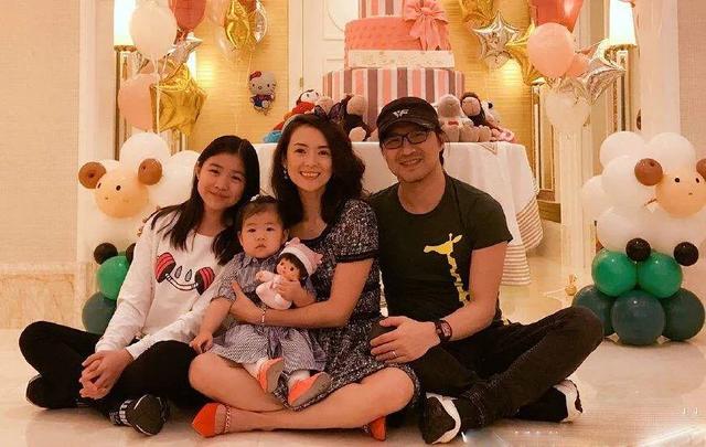 章子怡简历个人简介:章子怡怎么会跟汪峰走到一起呢？他们两个完全不在一个频道上啊？