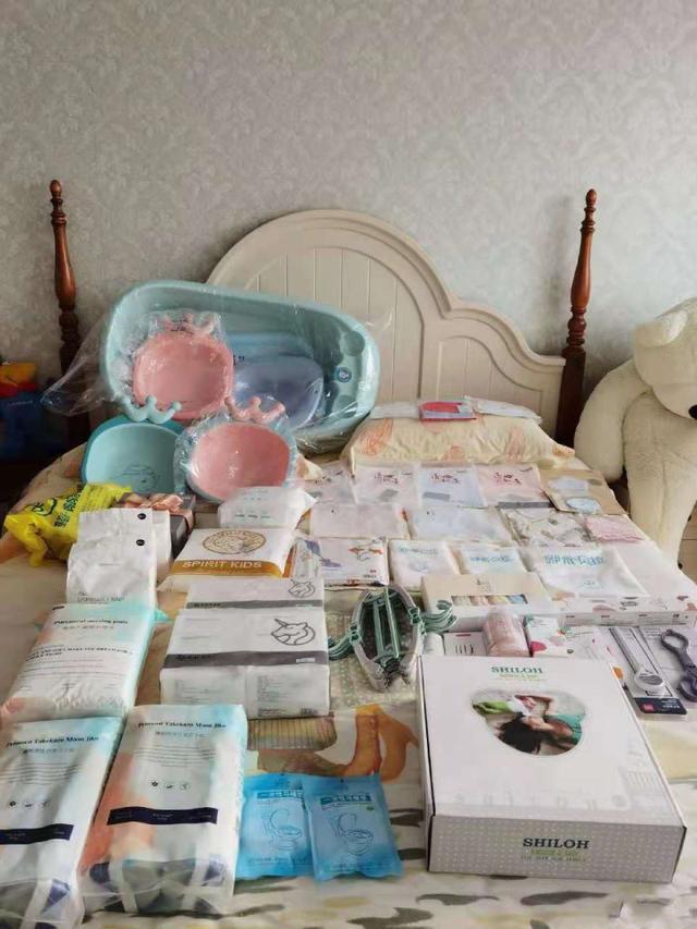 宝妈闲置物品群二维码:我有十几个宝妈群，2000多粉丝，推荐些好的变现方式或产品？