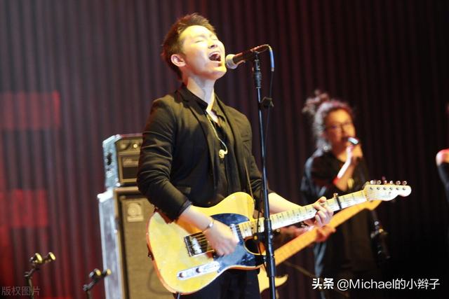梁薇:厦门艺术学校的历任及现任领导