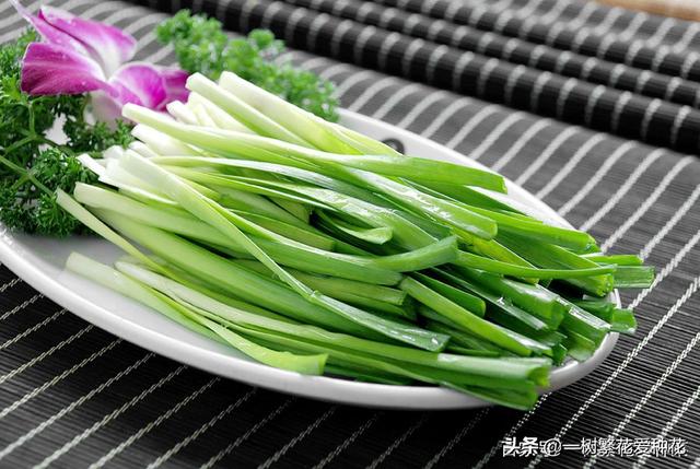 壮阳春分公母吗，吃韭菜除了“壮阳”还有其他好处吗