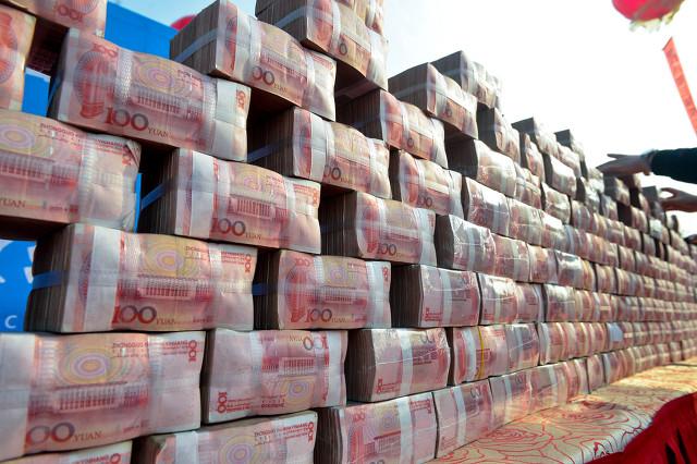 一千万存银行定期可以不工作靠利息生活吗