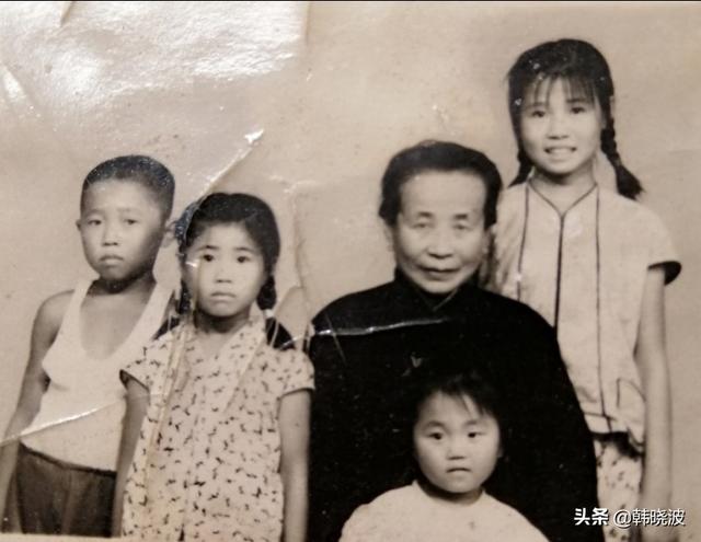 记得童年最爱的那首儿歌吗,能讲讲你和它的故事吗？