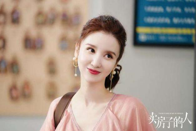 张乘乘:为什么《安家》中女二号张乘乘人设奇葩却能活那么久不出局？