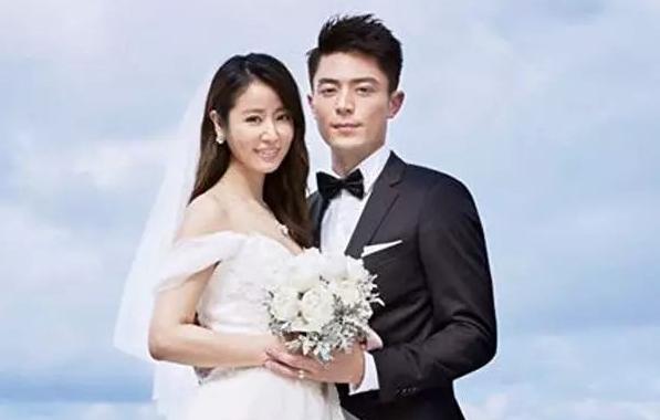 林心如结婚:林心如霍建华牵手散步，婚姻稳定，夫妻怎样做才能像他们一样？