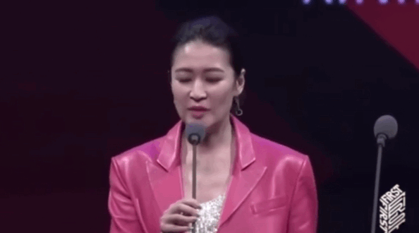 梁静老公:“国民媳妇”当众“卖惨”，中年女演员到底值不值得同情？