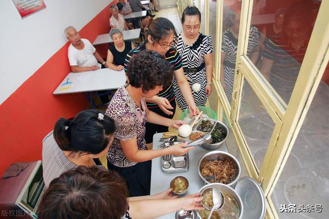 社区食堂的呼声很高，为何开业的社区食堂就餐的人却越来越少