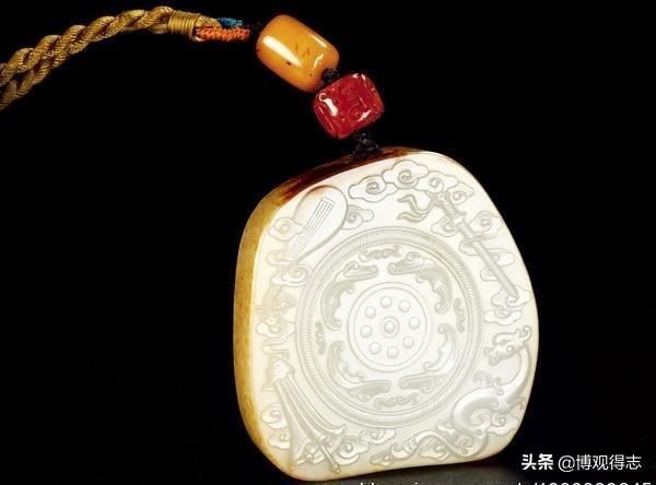 对身体好的玉石有哪些,玛瑙和玉哪个养人，为什么？