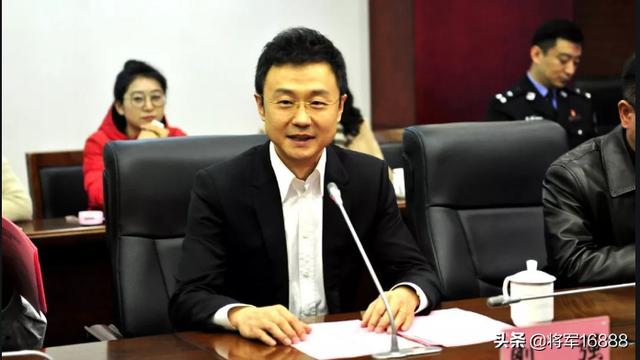 主持人文静:央视主持人海霞、刚强、文静、长啸、纳森分别姓什么？