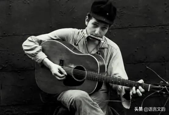 鲍勃迪伦:鲍勃·迪伦 (Bob Dylan)在文学上有哪些造诣？