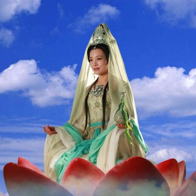 网上对《西游记》有各种深度解读，吴承恩真的埋了很多伏笔吗？