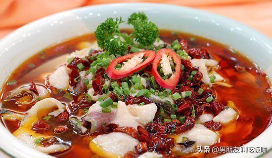 小鱼吃吃吃:水煮鱼怎么做，鱼才不会糊？