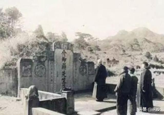 守墓灵异事件:古代的守墓人到底有多神秘？孤独终身，为何都抢着干？