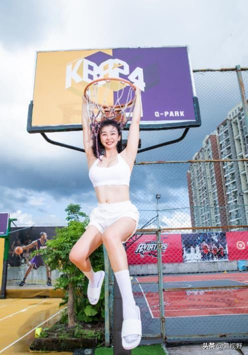 周玲安多大:像张曼源这样的NBA记者一年收入有多少呢？