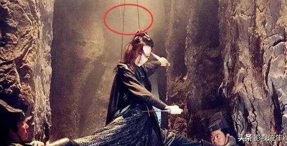 李曼图片:对于电视剧或电影里的穿帮情节，你怎么看