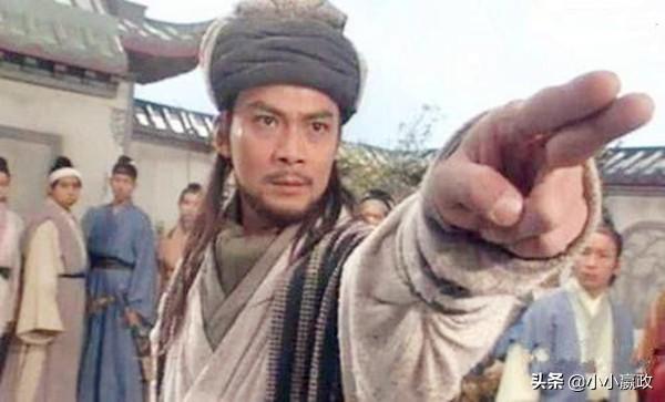 萧峰开始对段誉不是很了解就和他结拜，慕容复在前期萧峰是对他很认可的却没结拜！为何？插图9