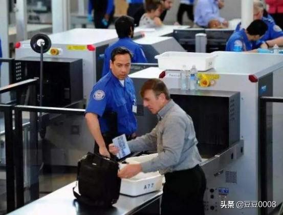 宠物零食可以过海关吗:过印度印尼西亚海关什么东西不能带？