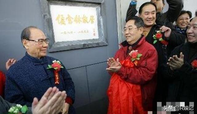 梁又琳个人资料:张一山的父亲是什么人，跟韩红是兄妹吗，怎么回事呢？