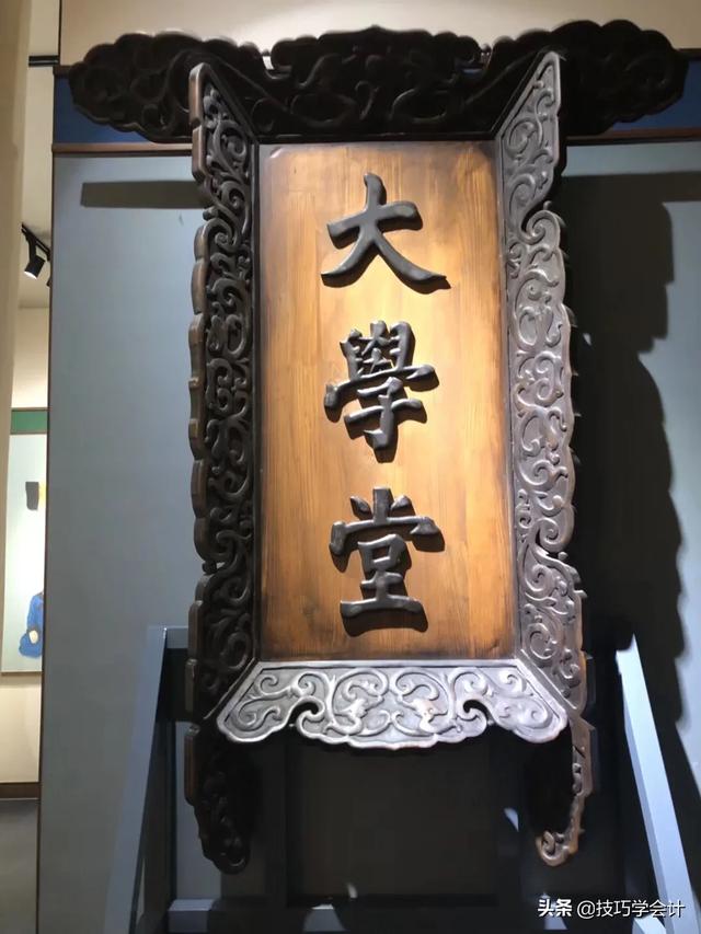 大学转专业的优缺点,好处多还是坏处多？