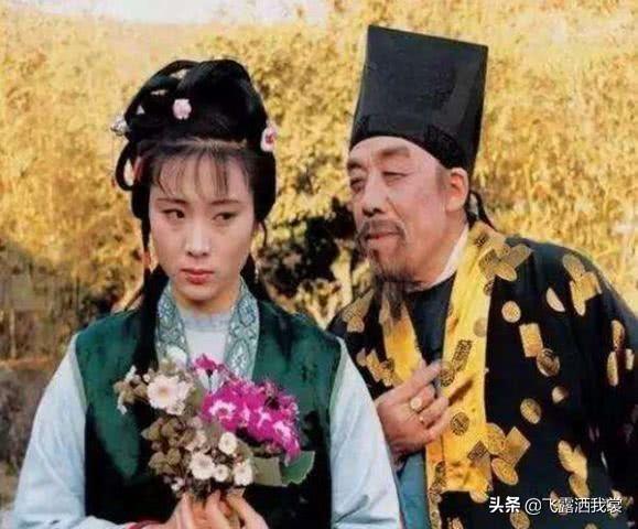 优爵狗粮官网:《红楼梦》中为什么贾赦不得贾母的喜欢？