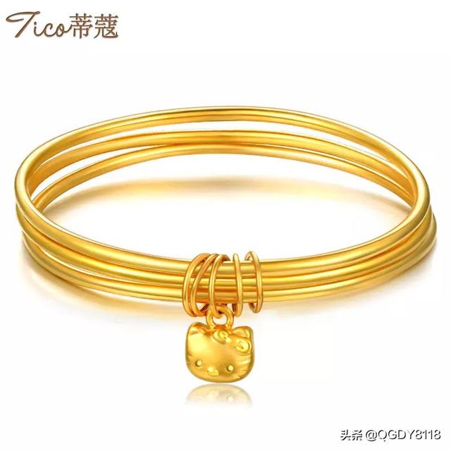 翡翠手镯的款式有几种,2019年流行的金手镯款式有哪些？