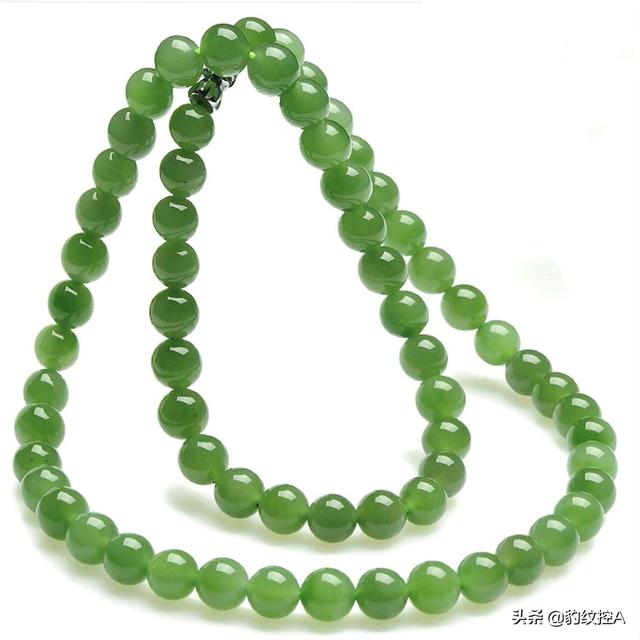 长期戴玉有什么好处,佩带玉珠项链对颈部有什么好处？
