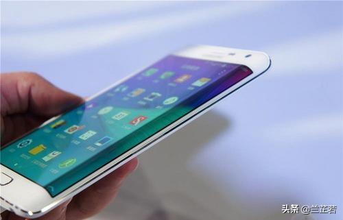 是谁开发出手机曲面屏这种“反人类设计”？你怎么看？插图58