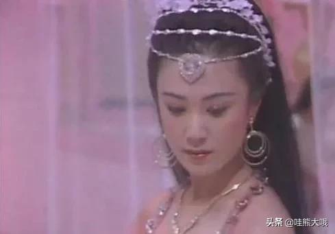 你喜欢哪个版本的妲己？为什么？
