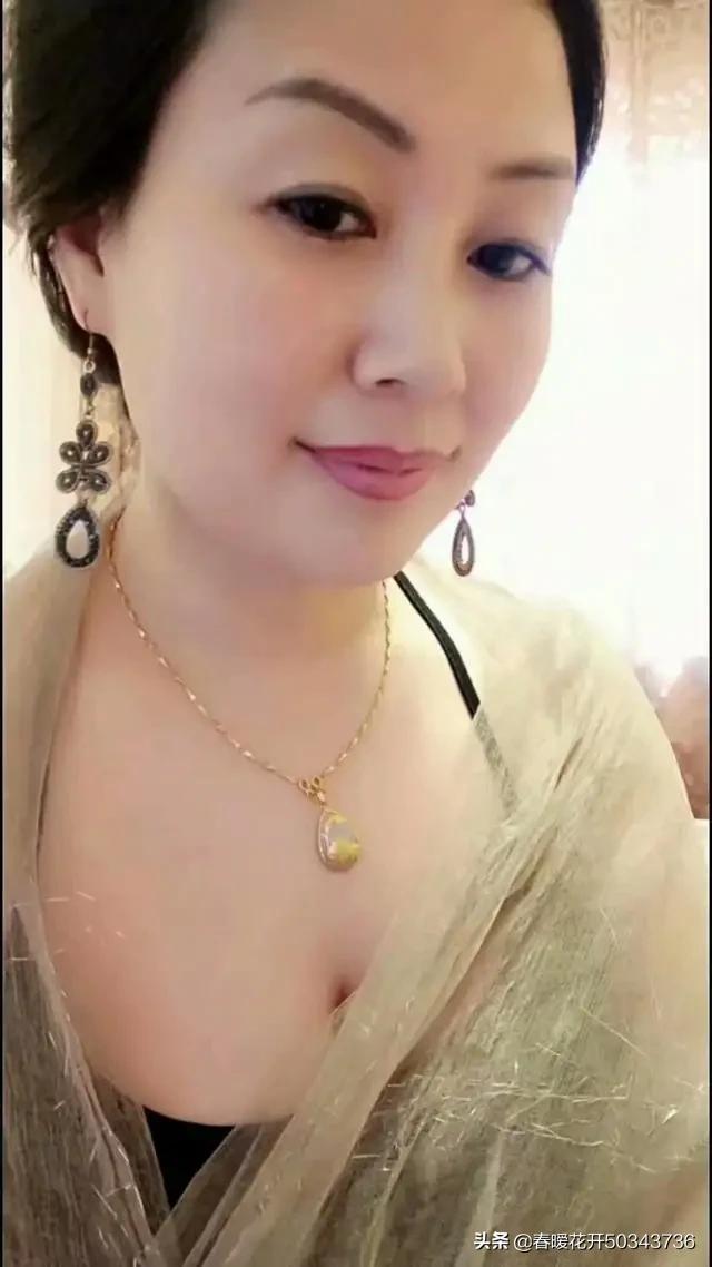 五十岁的女人单相思,怎么才能看出来?-生活百科