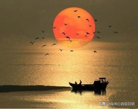 “落霞与孤鹜齐飞,秋水共长天一色”这句诗是在古代诗词中是什么水平？