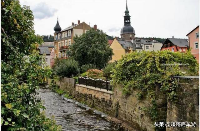 东德和西德的收入:东德和西德收入差距 在德国大众旅行什么价格？