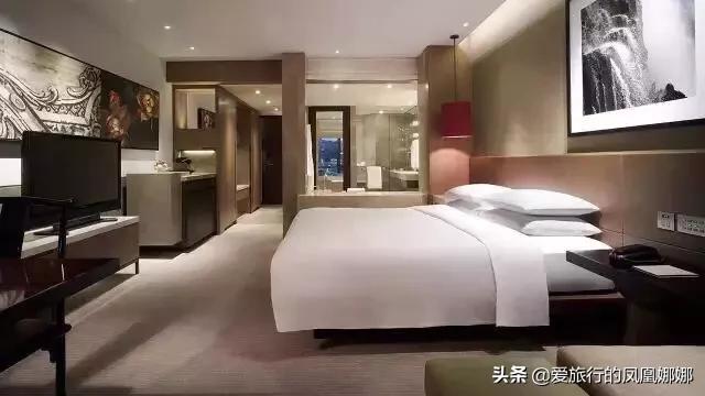 李思思一家四口照片:都来晒晒自己以前的照片，看谁找出来的多