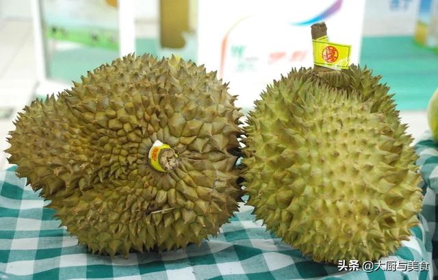 榴莲壳炖鸡味道怎么样，煲榴莲鸡汤，鸡肉放少了会不好吗