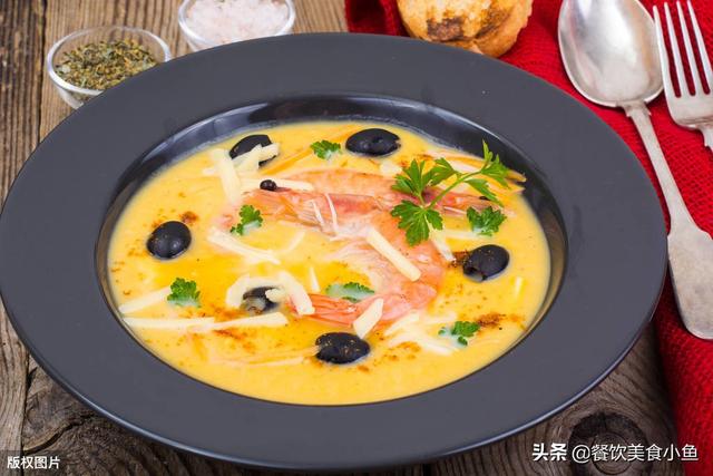 高汤究竟是什么，好多饭店米线馆都用的高汤膏与人工高汤有什么区别