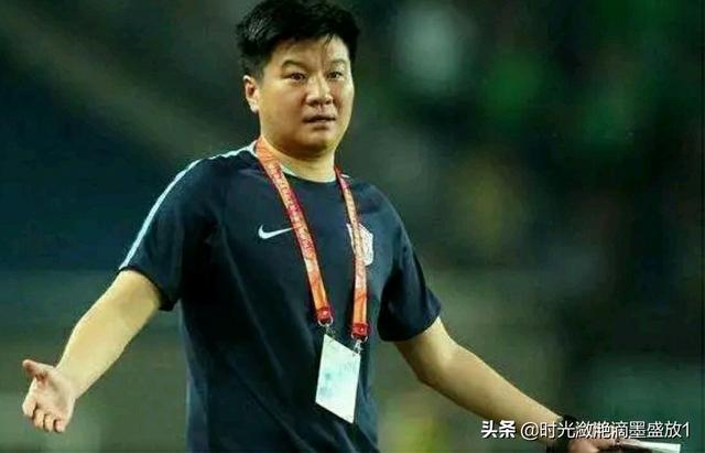 李斯羽身高:国足历史第一射手李金羽去哪儿了？近况如何？